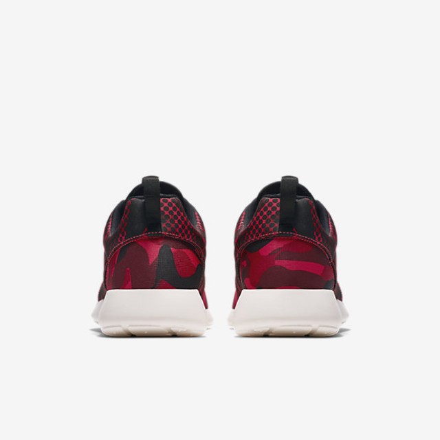 SEPATU SNEAKERS NIKE Roshe One Print