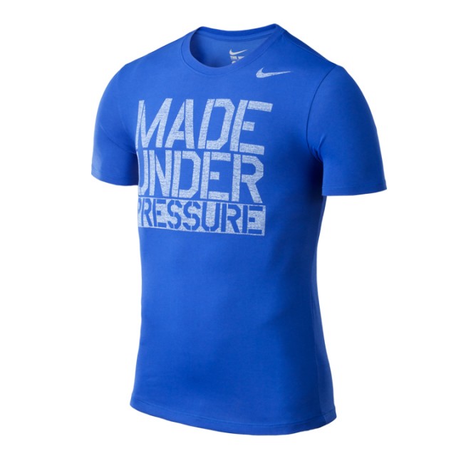 BAJU SNEAKERS NIKE Made Under Pressure Tee