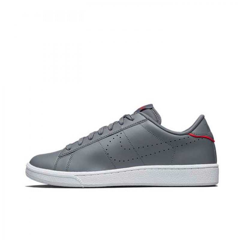 SEPATU SNEAKERS NIKE Tennis Classic CS