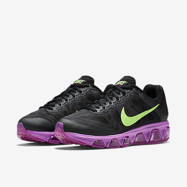 SEPATU LARI NIKE Wmns Air Max Tailwind 7