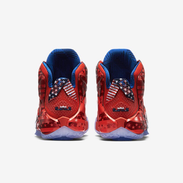 SEPATU BASKET NIKE Lebron XII