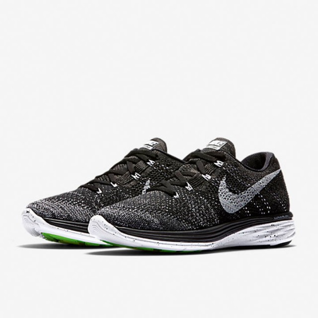 SEPATU LARI NIKE Flyknit Lunar 3