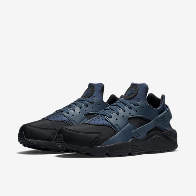 SEPATU LARI NIKE Air Huarache Run Premium