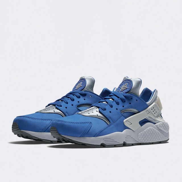 SEPATU LARI NIKE Air Huarache Run Premium