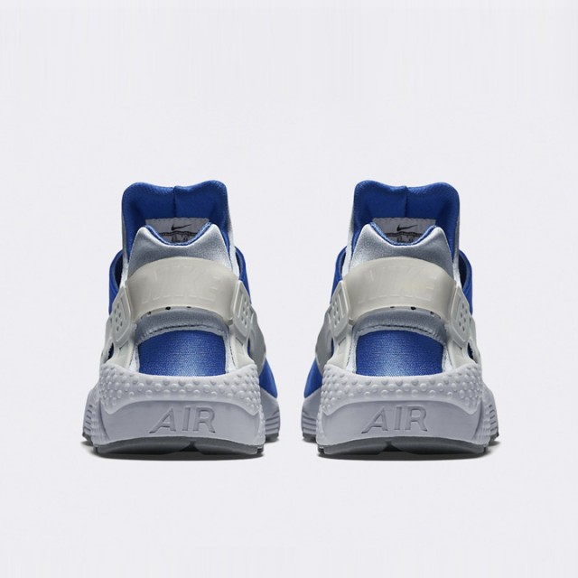 SEPATU LARI NIKE Air Huarache Run Premium