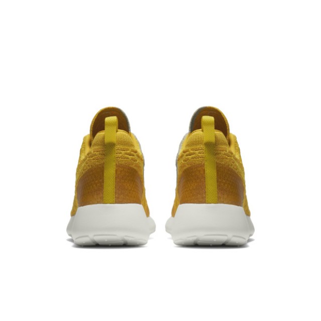 WMNS Roshe One Flyknit foto 3