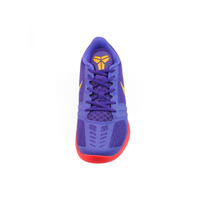 SEPATU BASKET NIKE Kobe Mentality