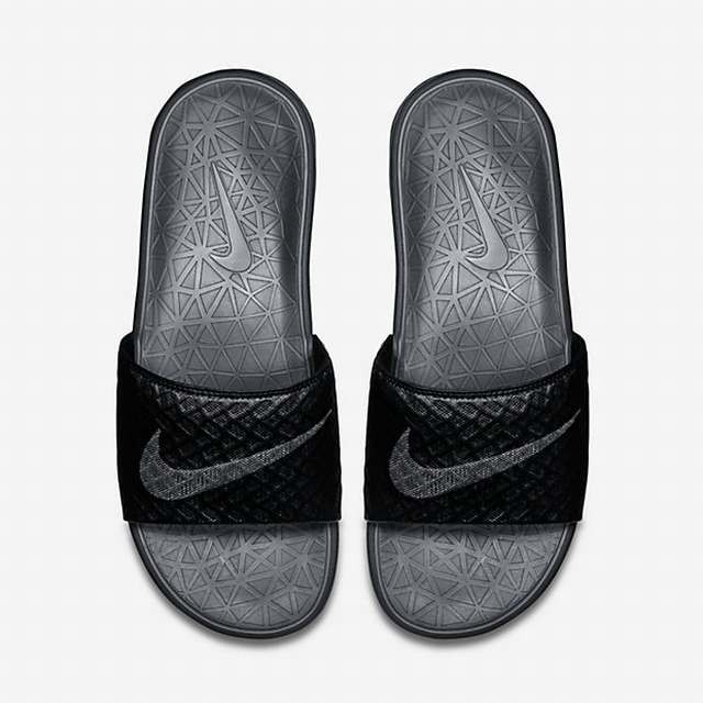 SANDAL SNEAKERS NIKE Benassi Solarsoft 2 Slide