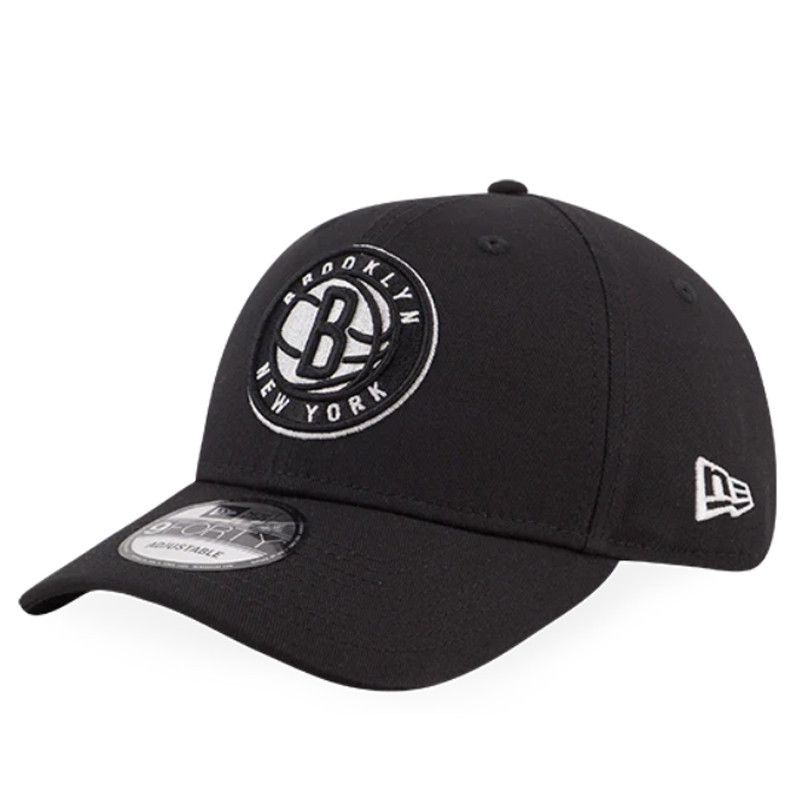 TOPI BASKET NEW ERA BROOKLYN NETS ESSENTIAL 9FORTY CAP