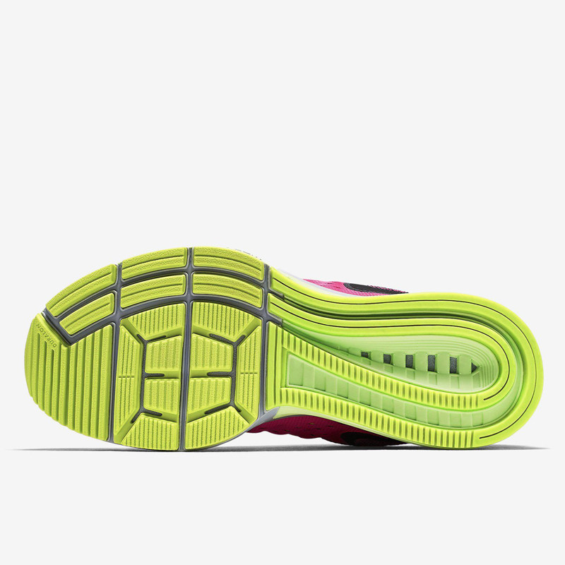 SEPATU LARI NIKE Wmns Air Zoom Vomero 10