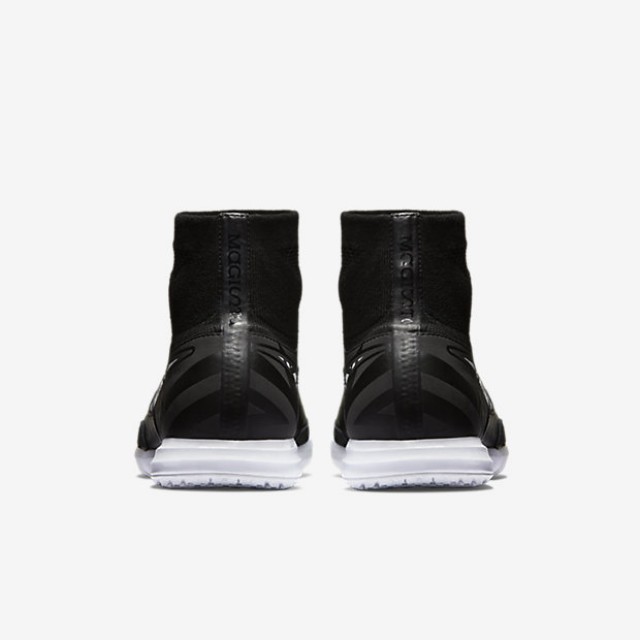 SEPATU FOOTBALL NIKE MagistaX Proximo Street IC