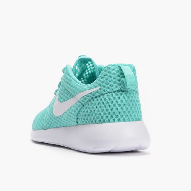 SEPATU SNEAKERS NIKE Roshe One BR