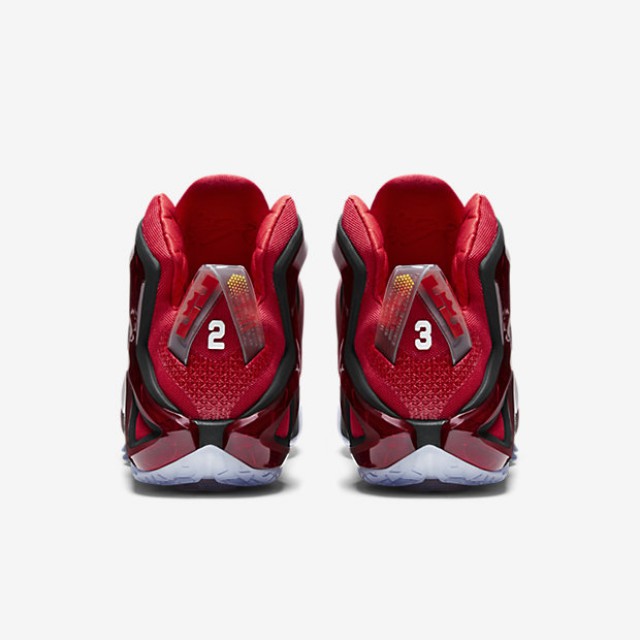SEPATU BASKET NIKE Lebron XII Elite