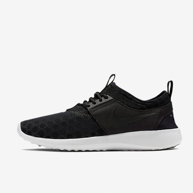SEPATU SNEAKERS NIKE WMNS Juvenate