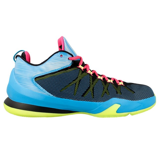 SEPATU BASKET AIR JORDAN CP3 VIII AE