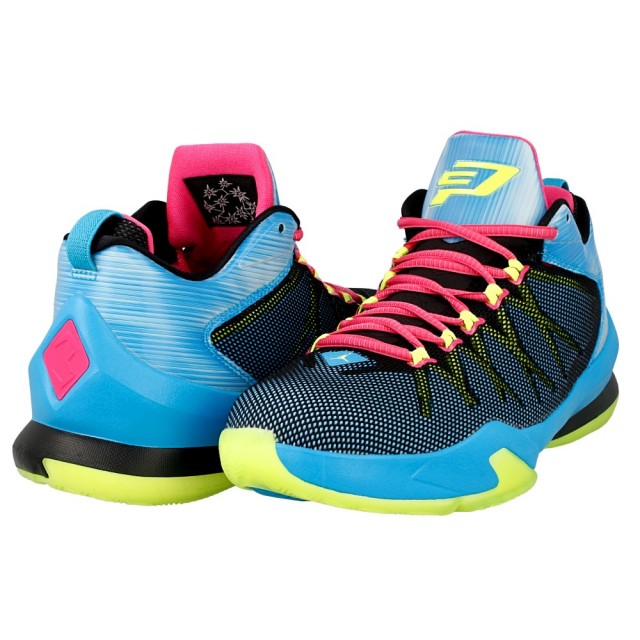 SEPATU BASKET AIR JORDAN CP3 VIII AE