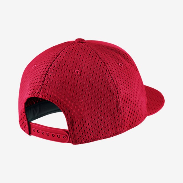 AKSESORIS SNEAKERS NIKE Air Pivot True Snapback