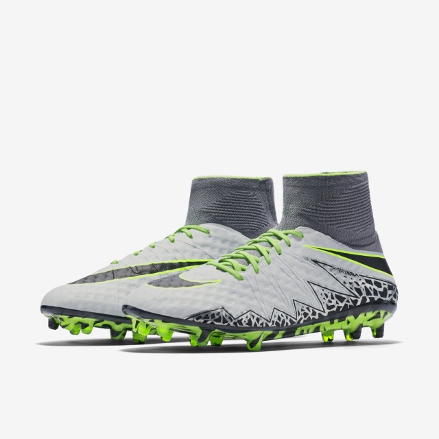 SEPATU FOOTBALL NIKE Hypervenom Phantom II FG