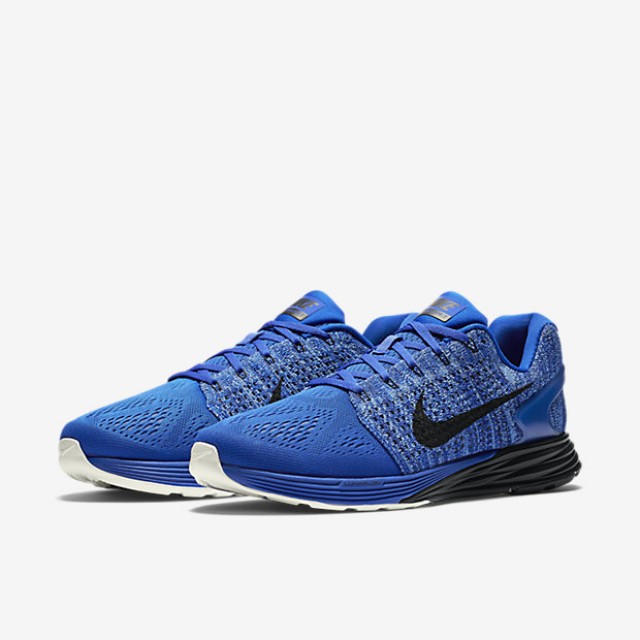 SEPATU LARI NIKE Lunarglide 7