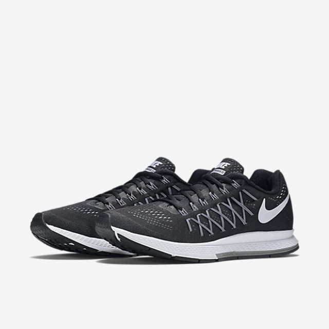 SEPATU LARI NIKE Air Zoom Pegasus 32