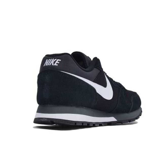 SEPATU SNEAKERS NIKE MD Runner 2