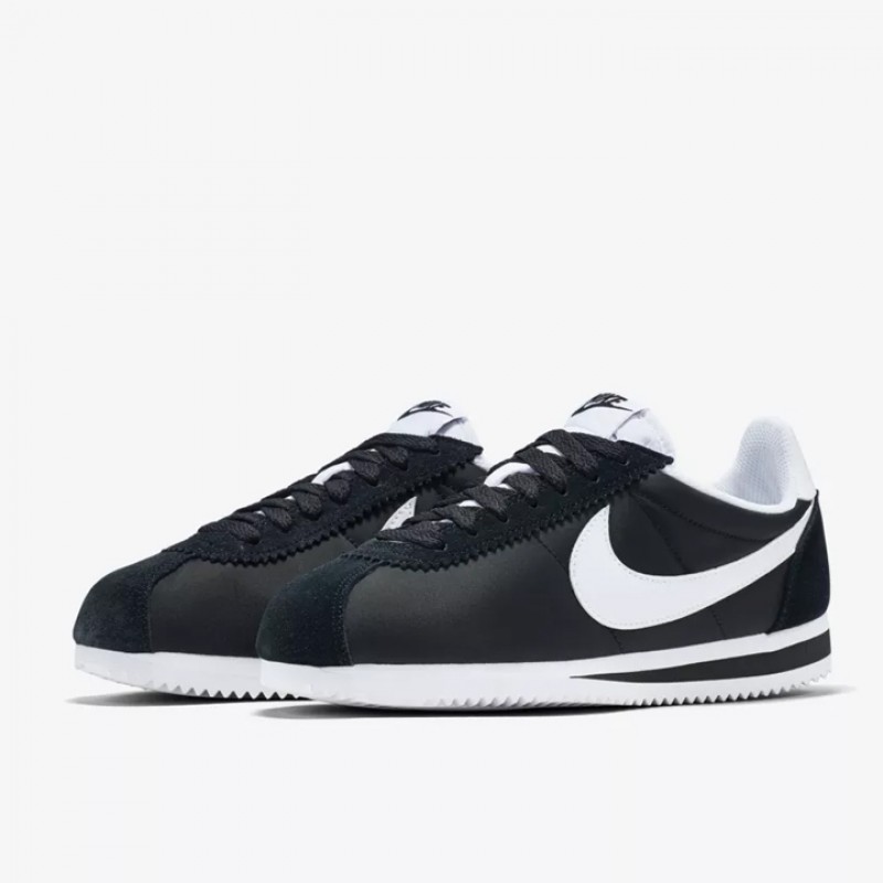 SEPATU SNEAKERS NIKE Wmns Classic Cortez Nylon