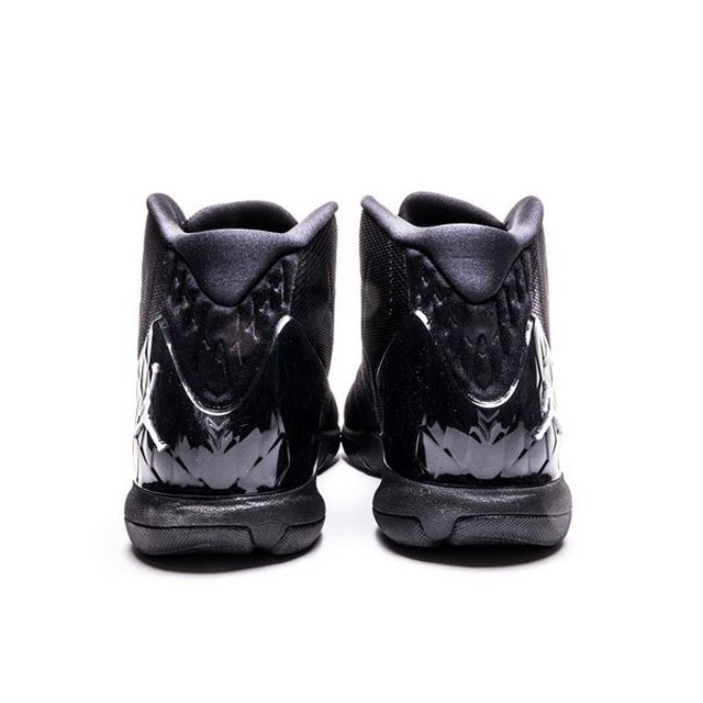 SEPATU BASKET AIR JORDAN Super Fly 4