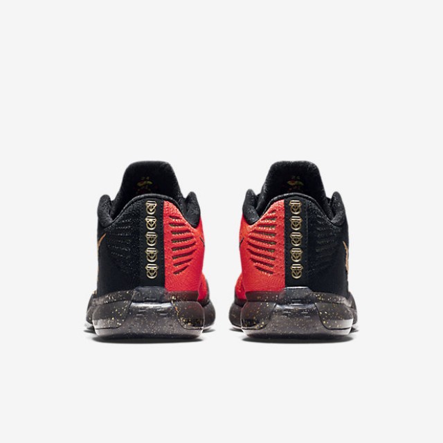 SEPATU BASKET NIKE Kobe X Elite Low