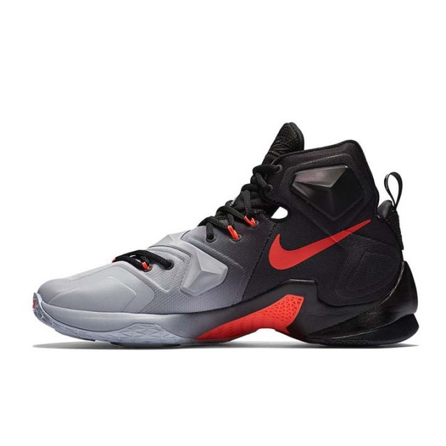 SEPATU BASKET NIKE Lebron 13