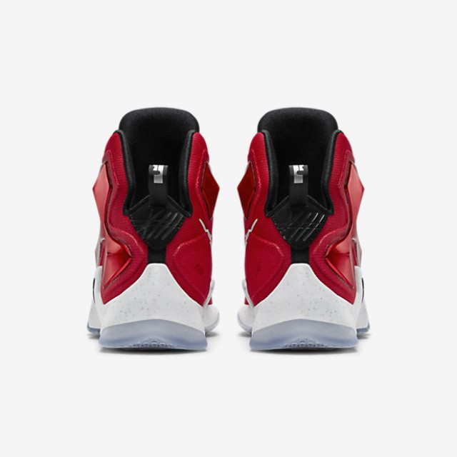 SEPATU BASKET NIKE Lebron 13