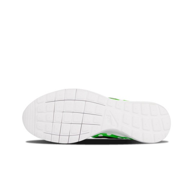 SEPATU SNEAKERS NIKE Roshe NM QS