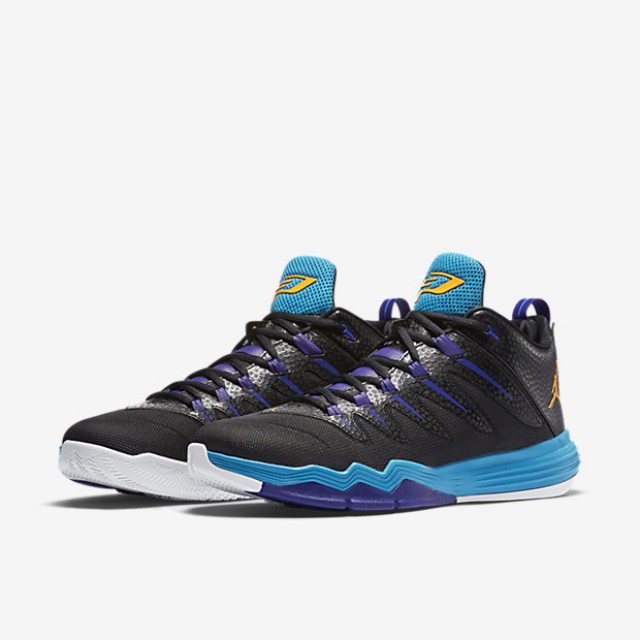 SEPATU BASKET AIR JORDAN CP3 IX
