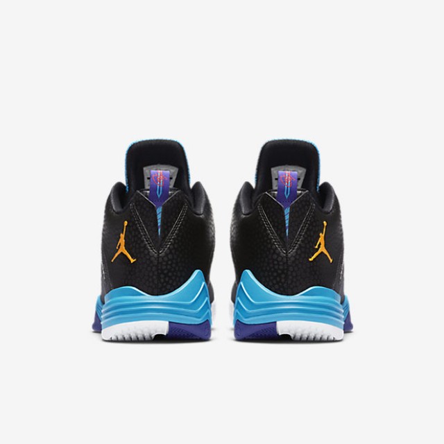 SEPATU BASKET AIR JORDAN CP3 IX