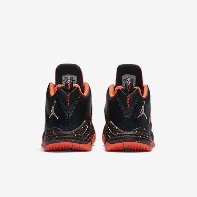 SEPATU BASKET AIR JORDAN CP3 IX
