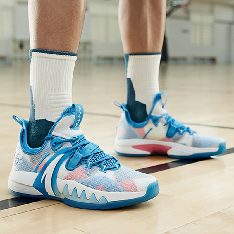 SEPATU BASKET ANTA X Gordon Hayward Gh2