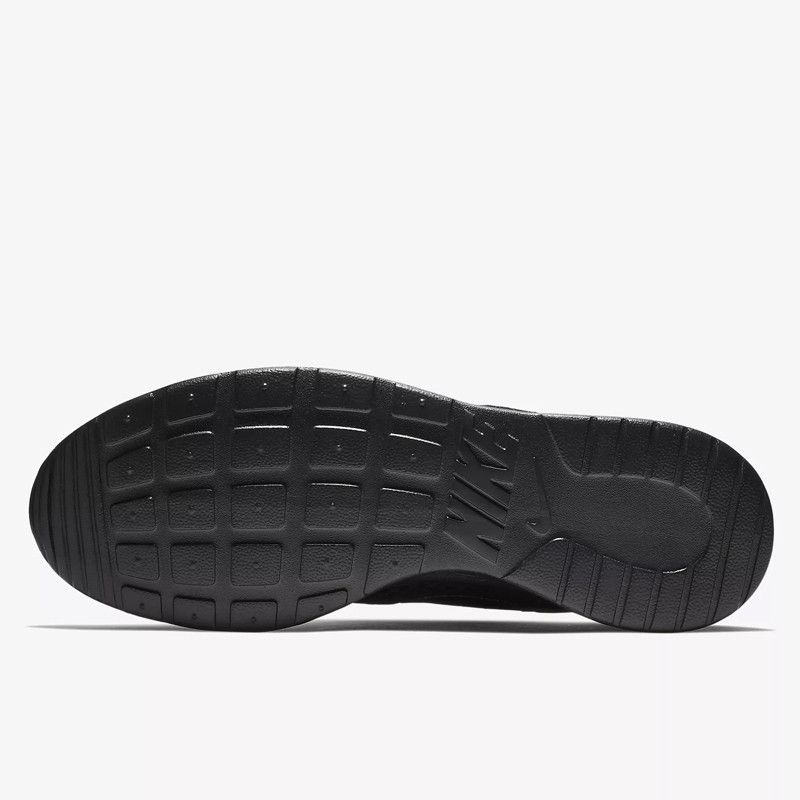 SEPATU SNEAKERS NIKE Tanjun