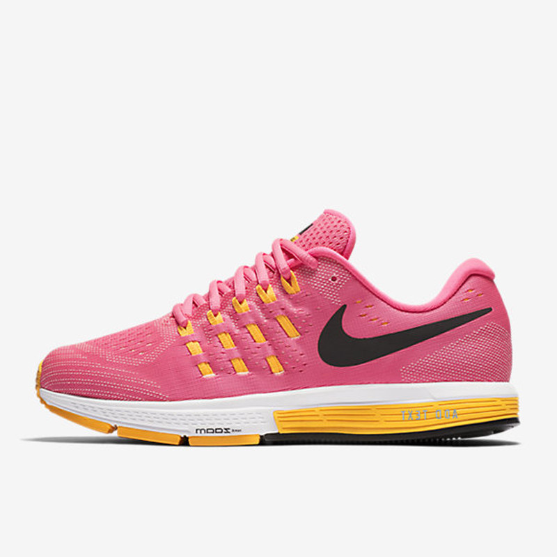 SEPATU LARI NIKE Wmns Air Zoom Vomero