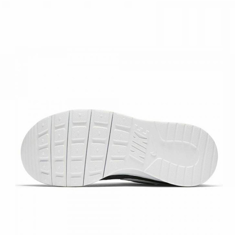 SEPATU SNEAKERS NIKE Tanjun Gs