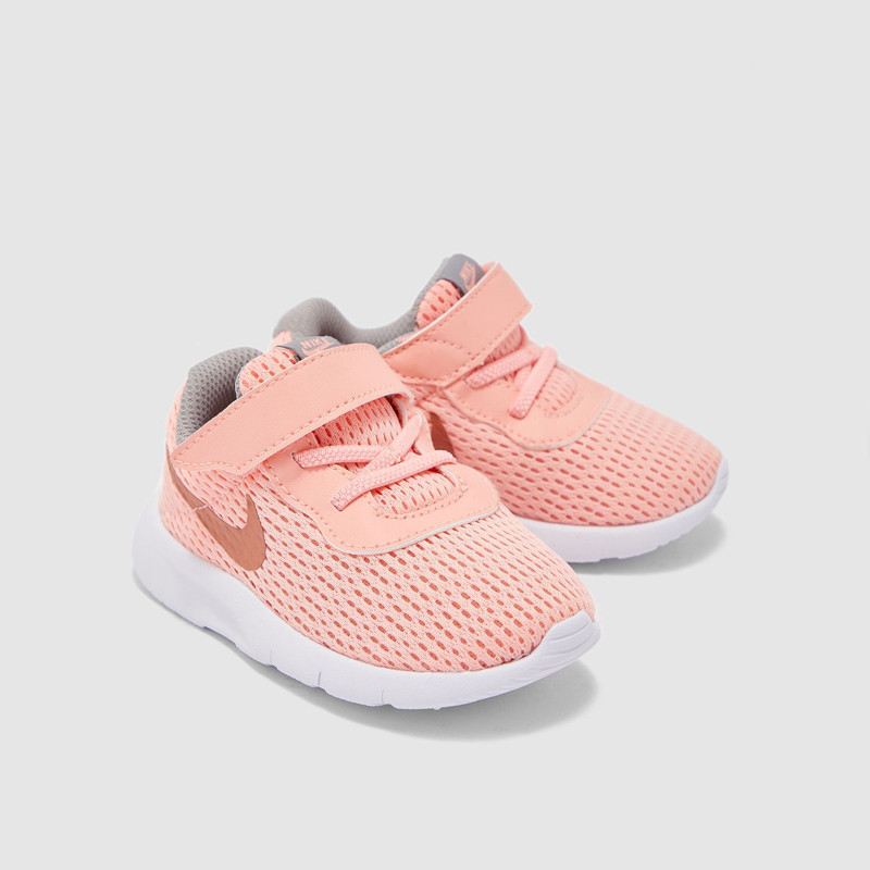 SEPATU SNEAKERS NIKE Tanjun TDV
