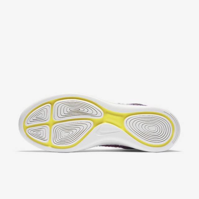 SEPATU LARI NIKE LunarEpic Flyknit