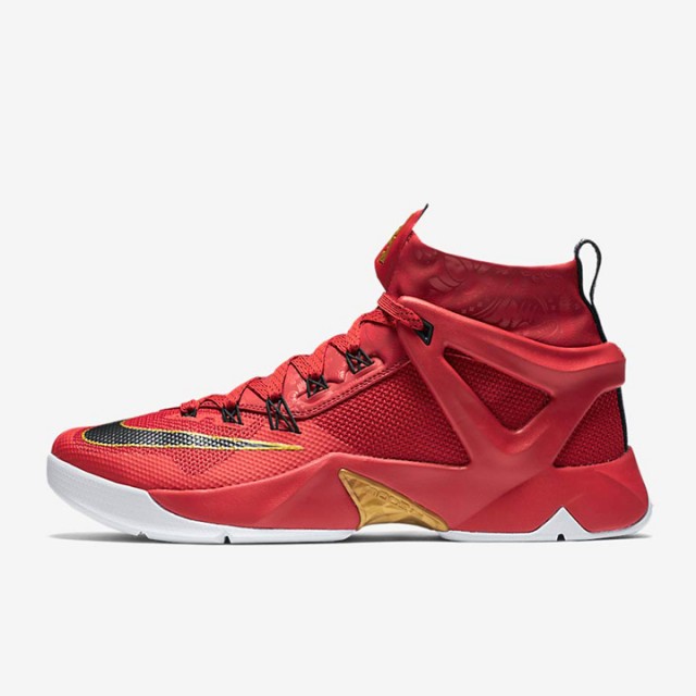 SEPATU BASKET NIKE Lebron Ambassador 8