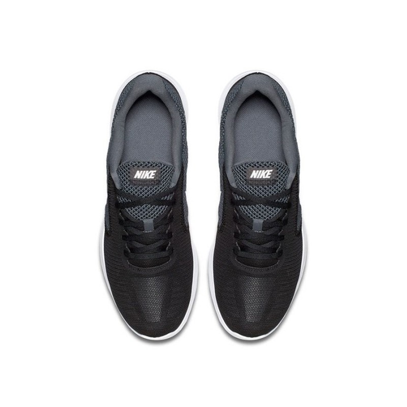 SEPATU LARI NIKE Revolution 3