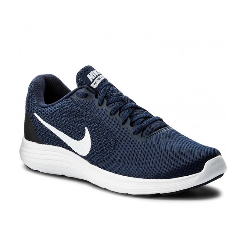 SEPATU LARI NIKE Revolution 3