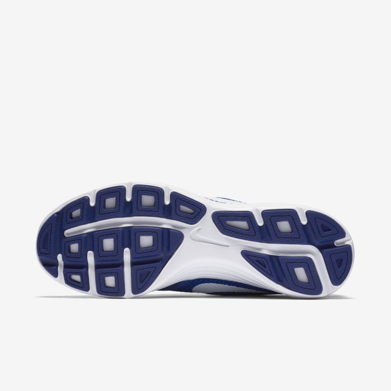 SEPATU LARI NIKE Revolution 3