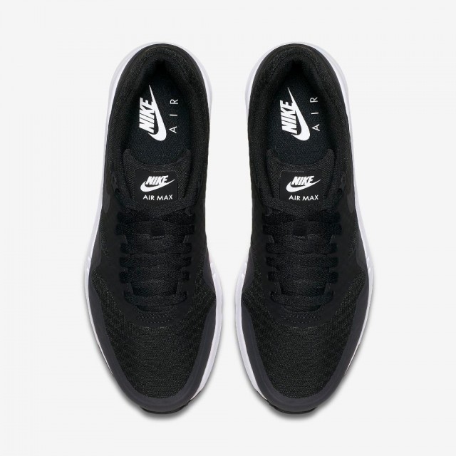 SEPATU SNEAKERS NIKE Air Max 1 Ultra Essential