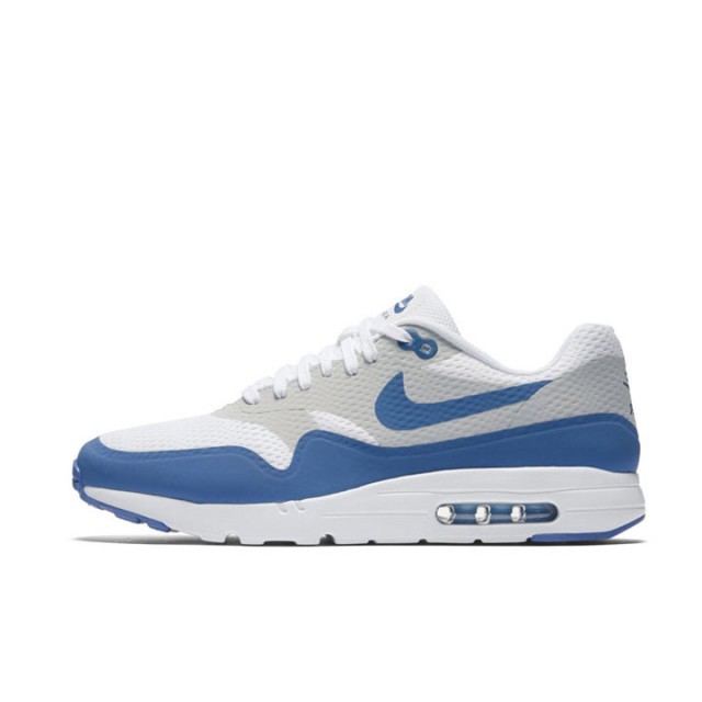 SEPATU SNEAKERS NIKE Air Max 1 Ultra Essential