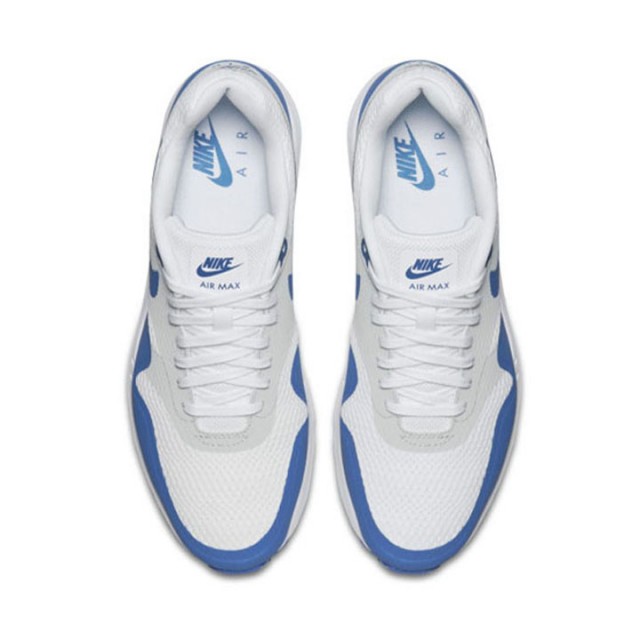 SEPATU SNEAKERS NIKE Air Max 1 Ultra Essential