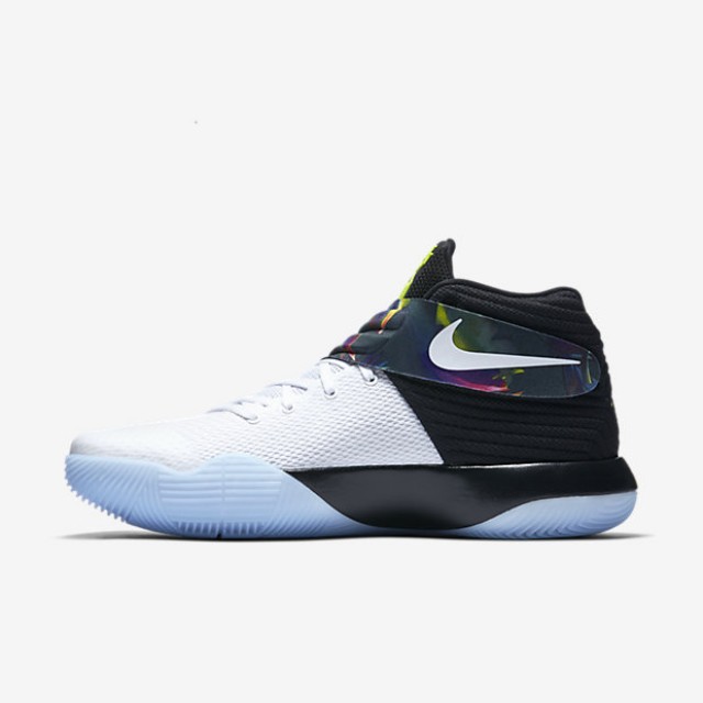 SEPATU BASKET NIKE Kyrie 2