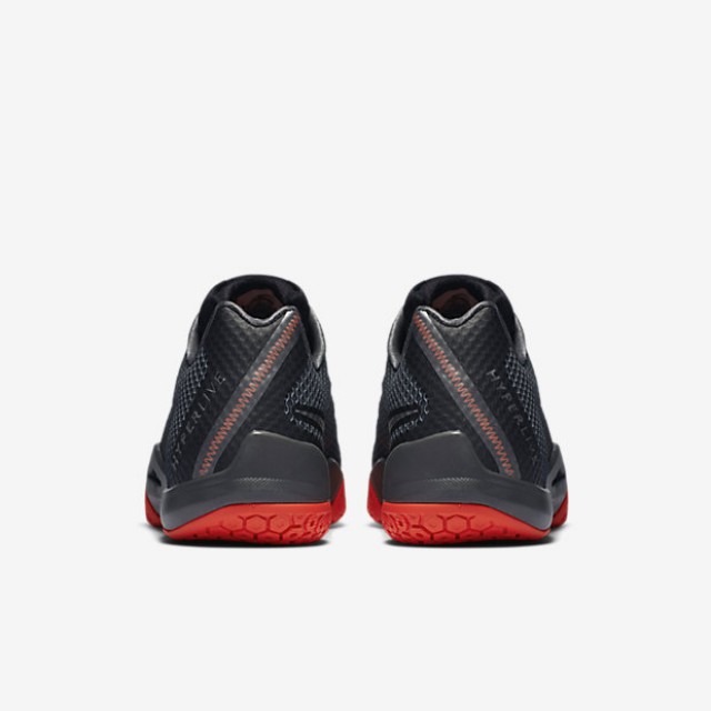 SEPATU BASKET NIKE Hyperlive