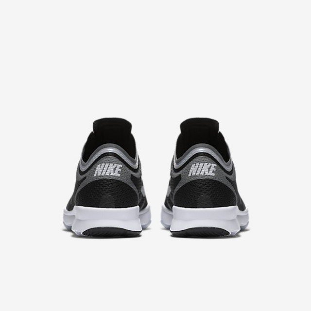 SEPATU TRAINING NIKE Wmns Air Zoom Fit 2